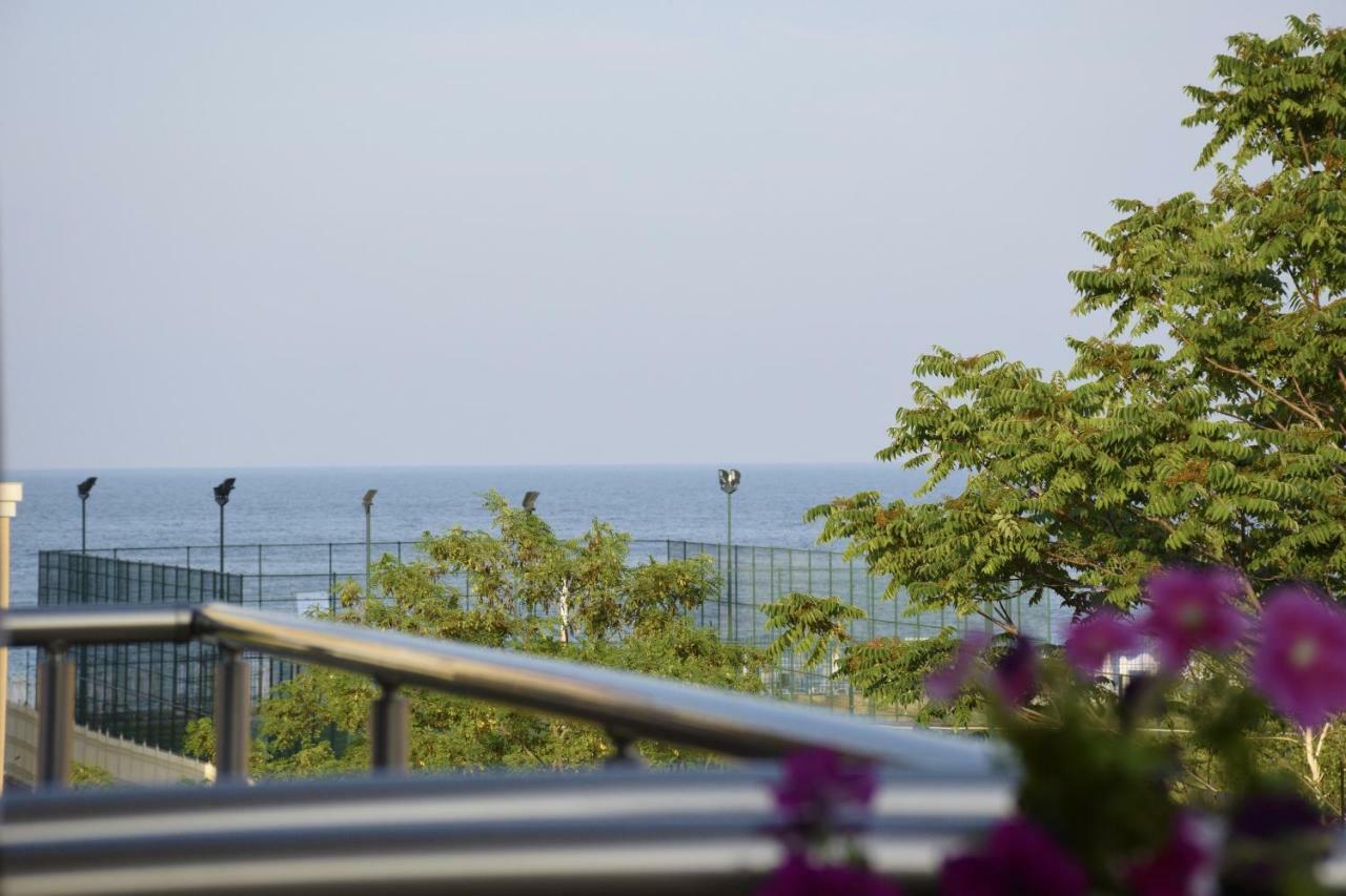Obzor Sun Residense Apartament Zewnętrze zdjęcie